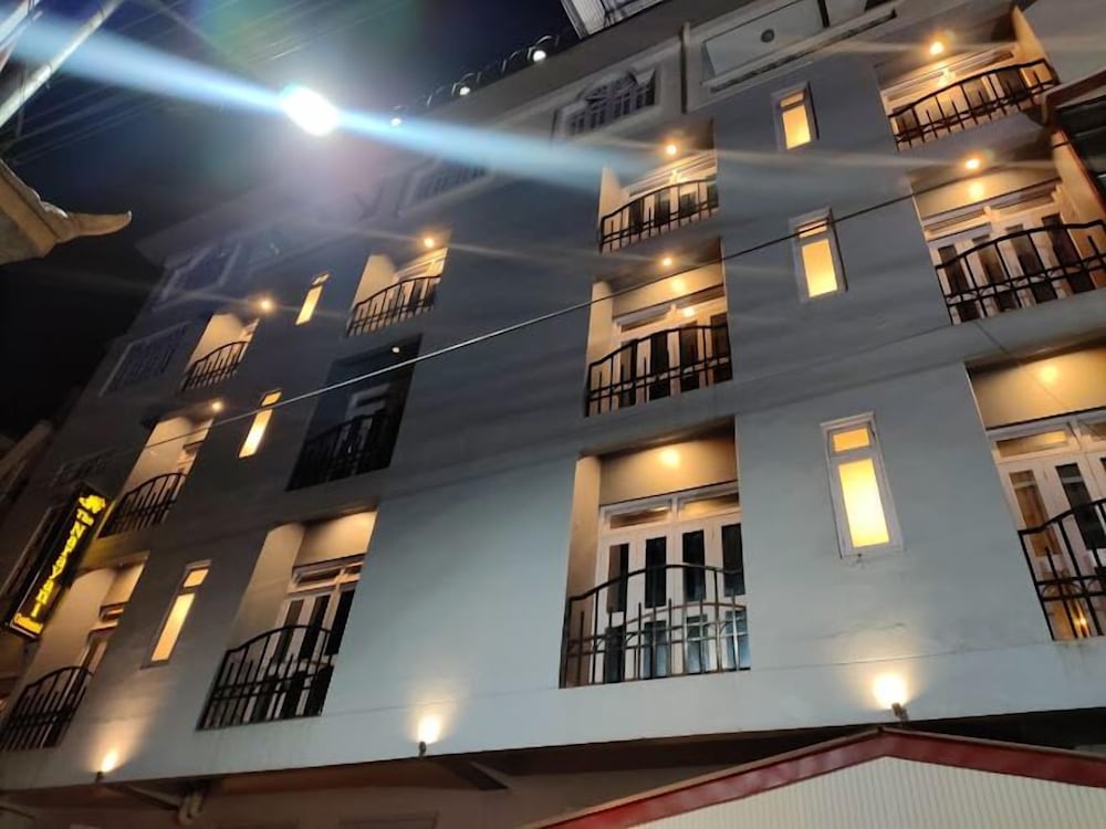 The Narayani Continental Hotel
