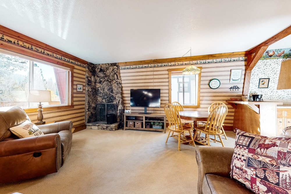 Lazy Bear Barn #124