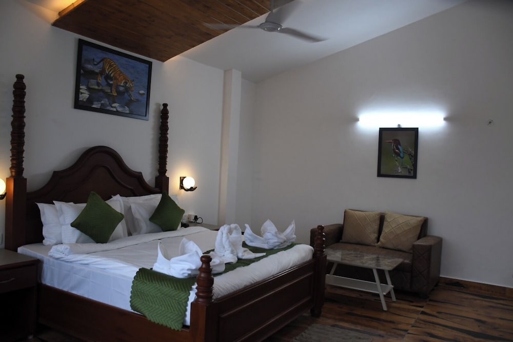 PRAKARAM RESORT AND CAFE