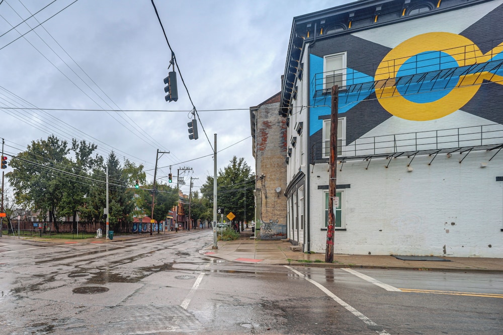 Camp Washington Flat: Walk to Coffee, Bars & Dtwn