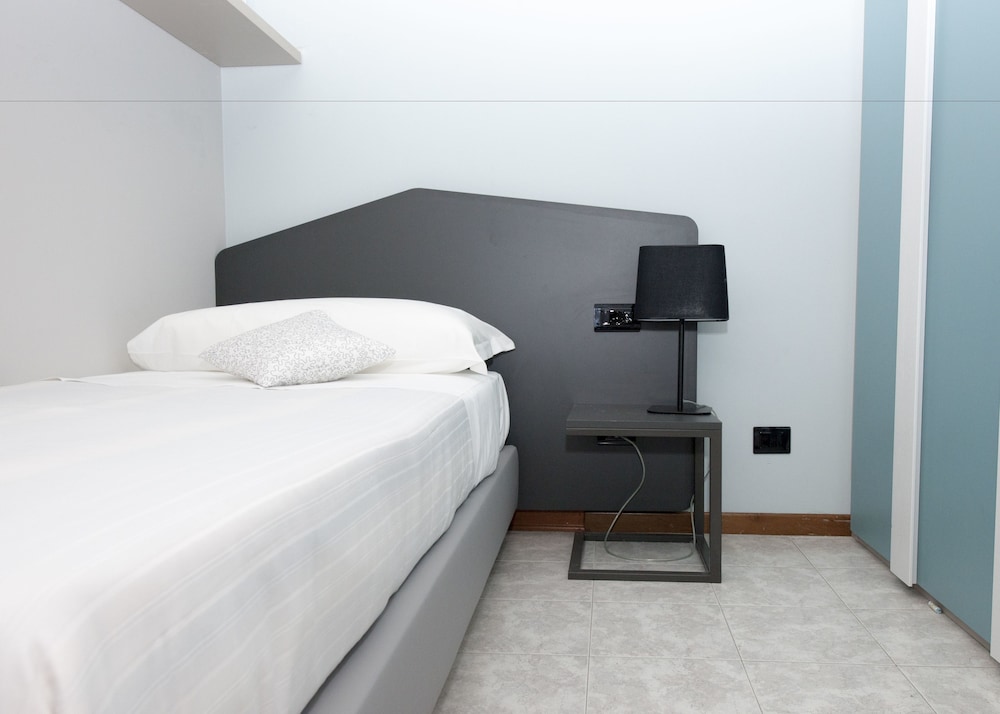Suites Marilia Apartments