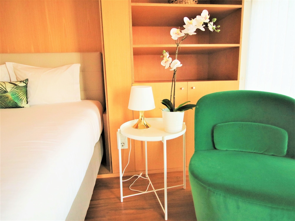 LUXURY VIEWS by YoursPorto