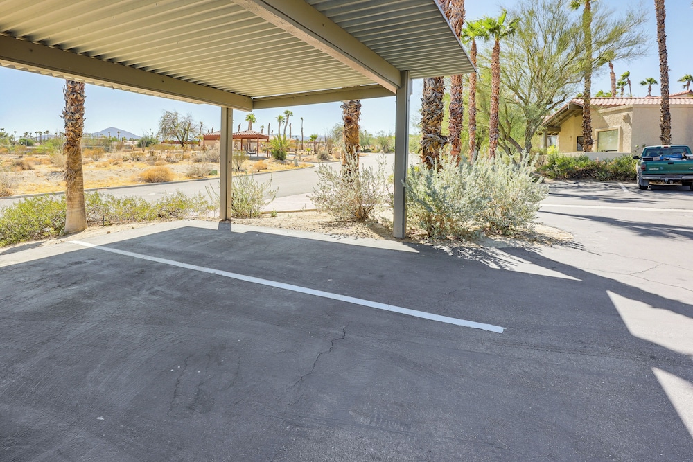 Mountain-view Patio: Borrego Springs Townhome! view 5