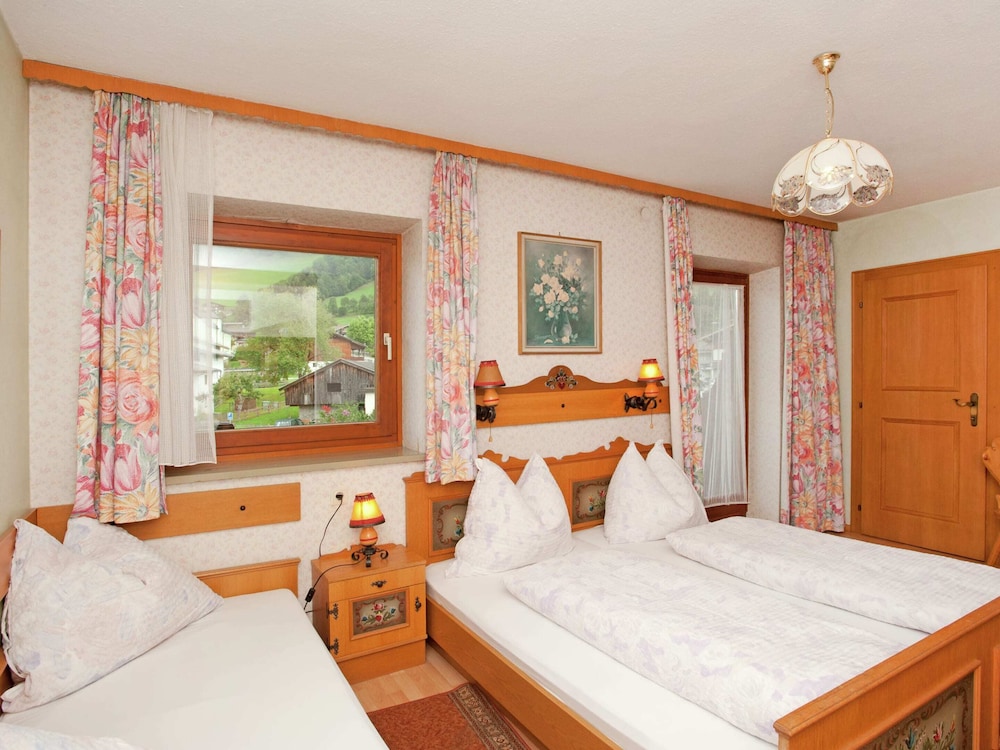 Beautiful Apartment in Uttendorf With Balcony view 3