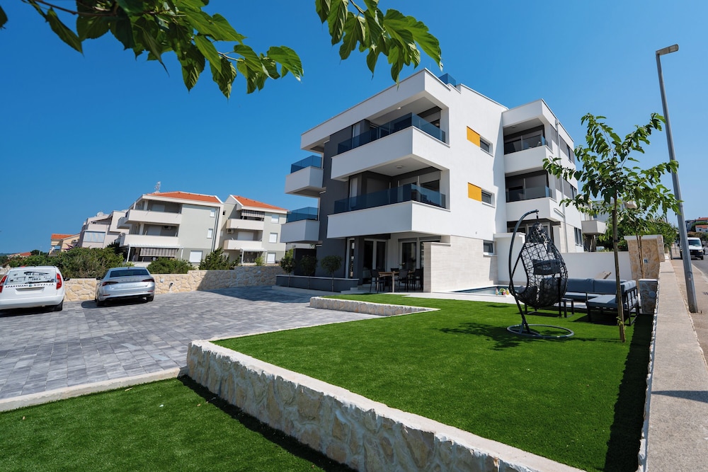Relax apartments with private pool