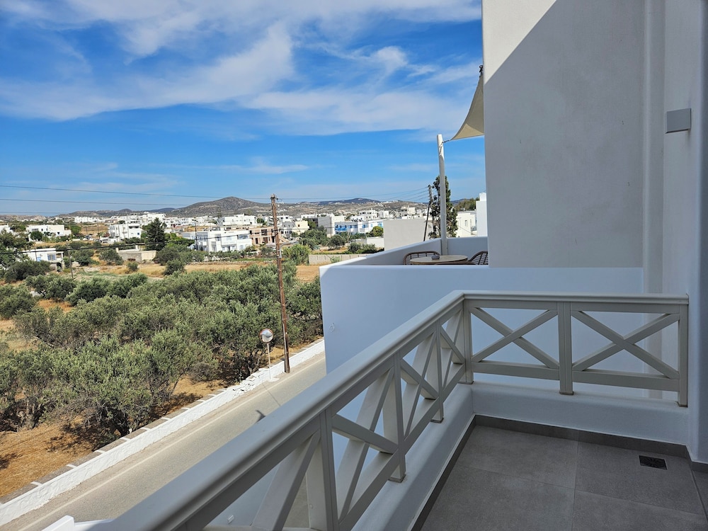 Aristotle Suites