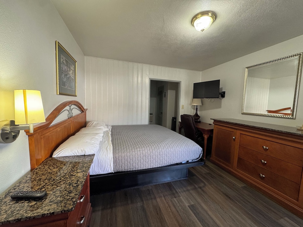 Royal Inn