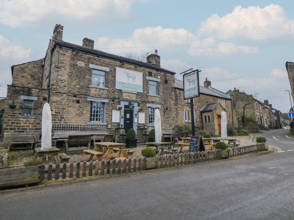 Bear Pit Cottage