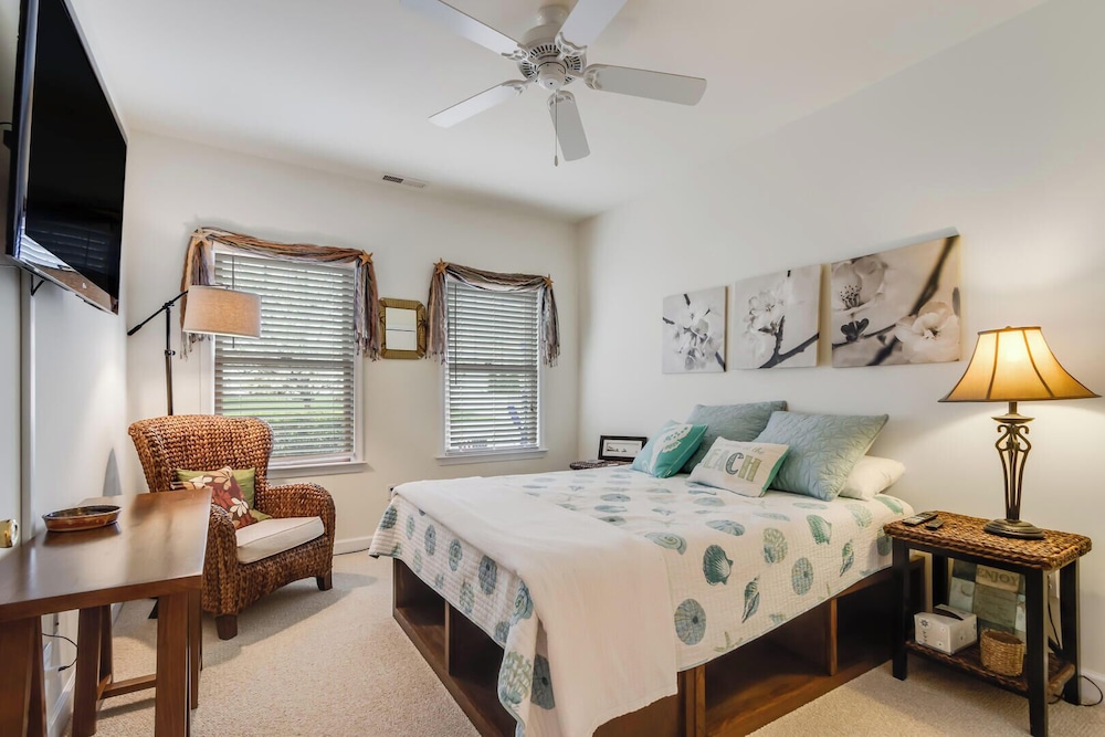 Smithfield Court 2 #102