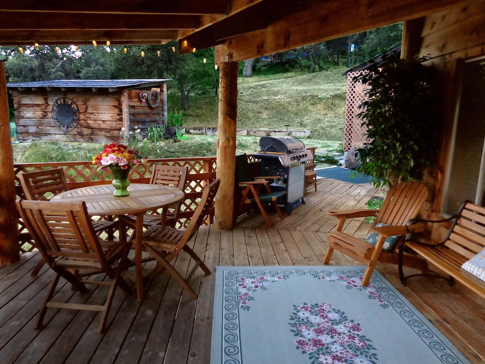 Evergreen Haus