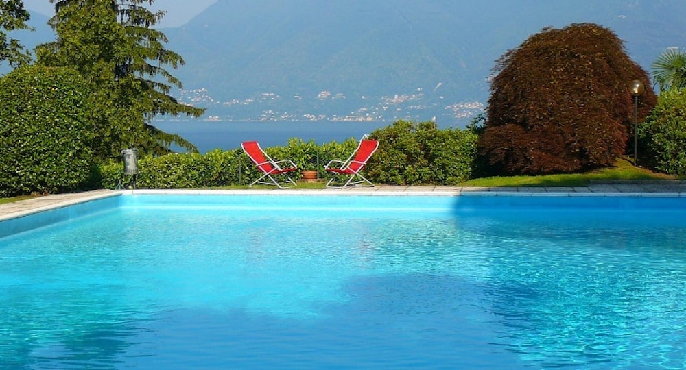 Apartment in Luino With Lake Maggiore Views
