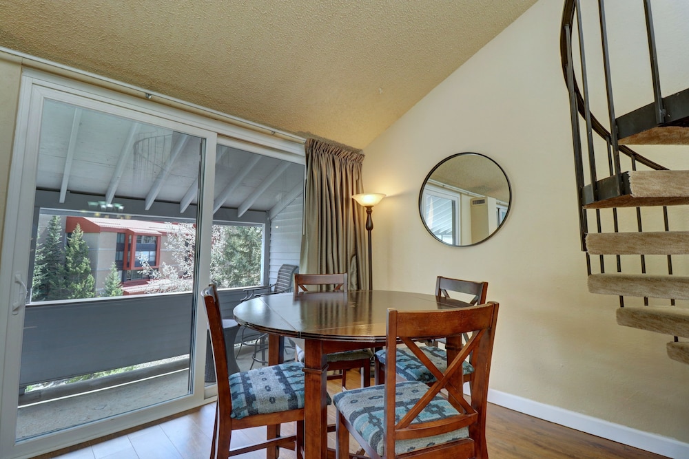 SkyRun Copper Mountain Resort Vacation Lodging