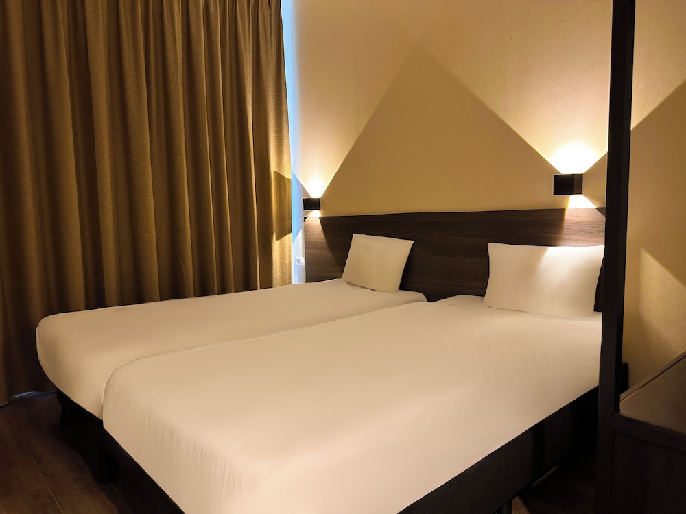 Hoofddorp Vacations - HOTELUX Amsterdam Airport Hotel - Property Image 14