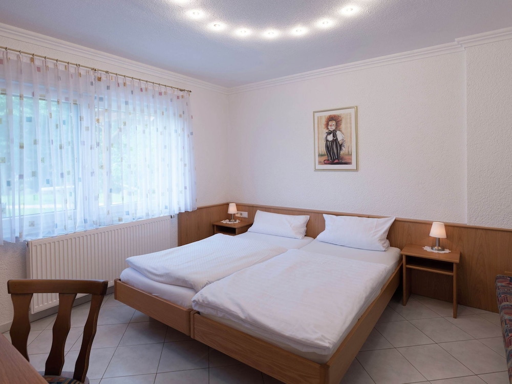 Garden Apartment in Huttenthal view 4