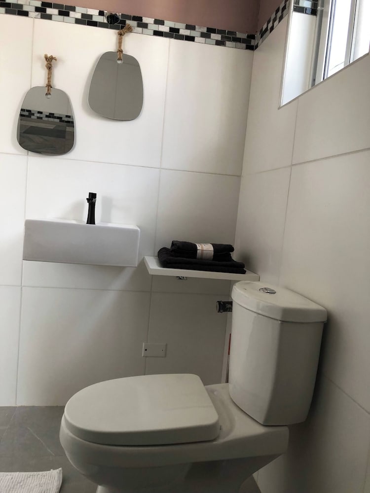 Peaceful Willemstad Getaway - Entire Apartment for Rent