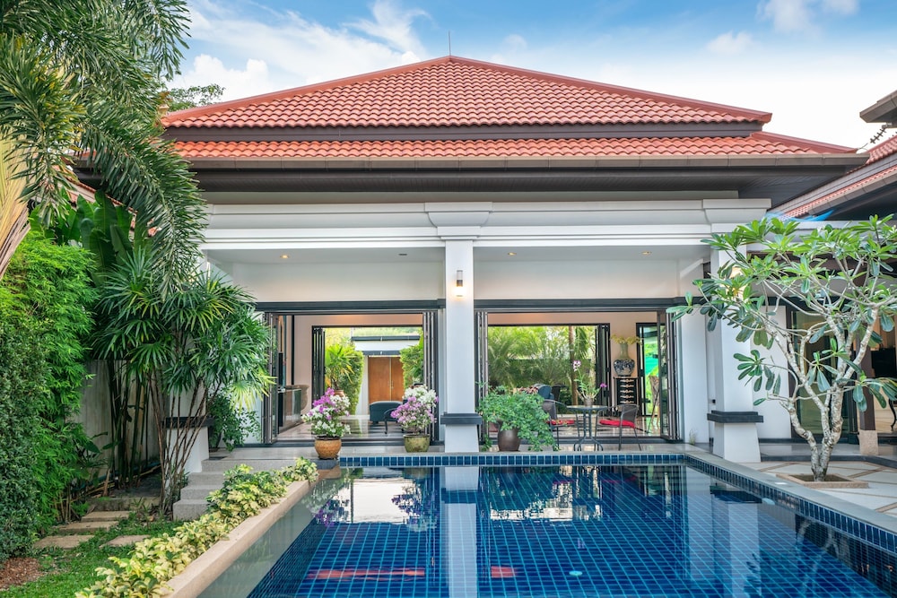 Jewels Villas Phuket