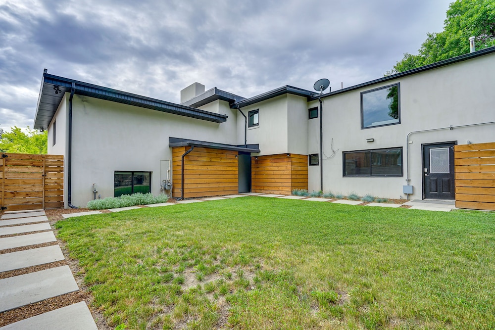 Convenient Apartment: 7 Mi to Salt Lake City! view 5