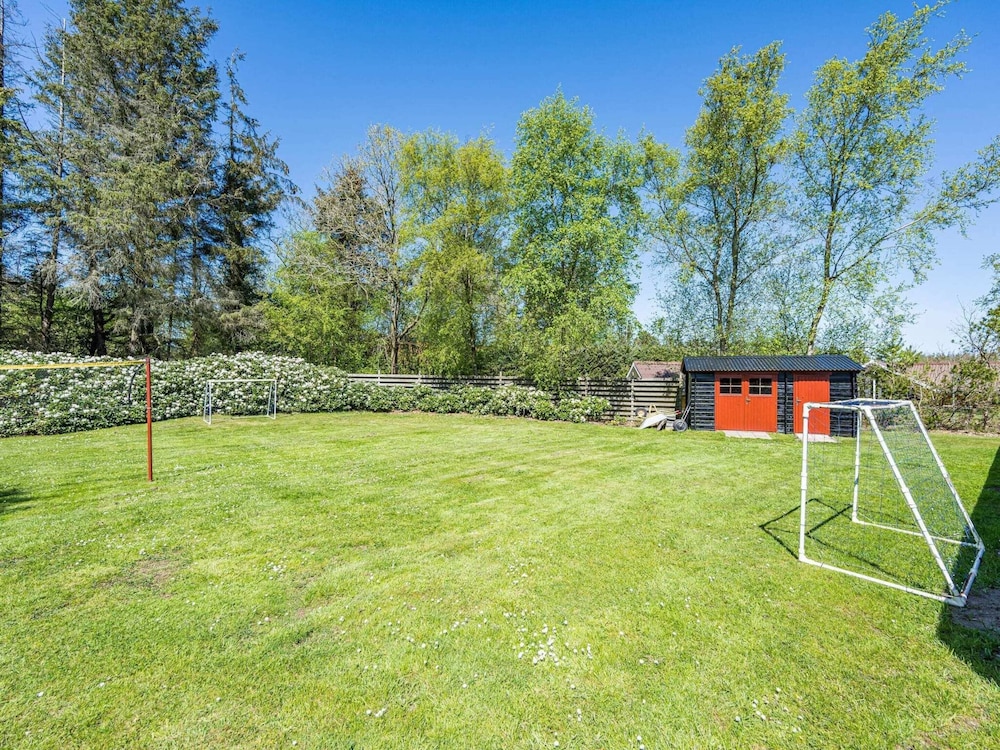 6 Person Holiday Home in Henne