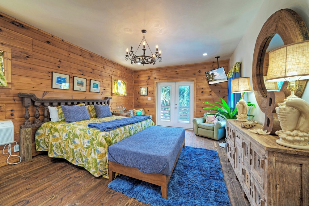Fish Camp Buyout by Avantstay Unique 6bdr Escape, Private Pool + Views! view 4