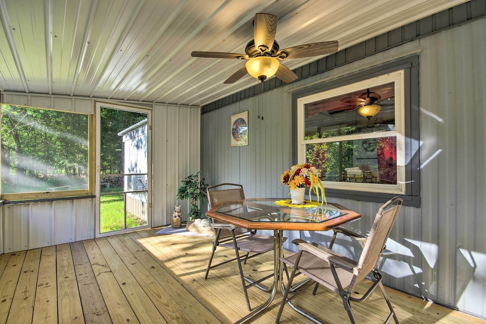 Sedalia Vacations - Unique Creekside Escape - Enjoy On-site Goats! - Property Image 1