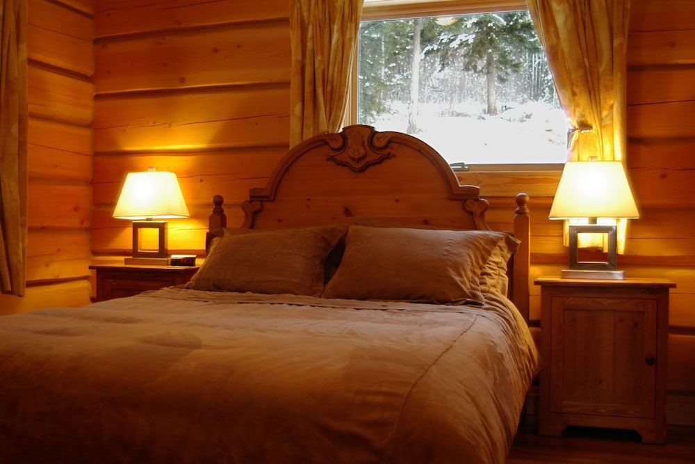 Mount 7 Lodges