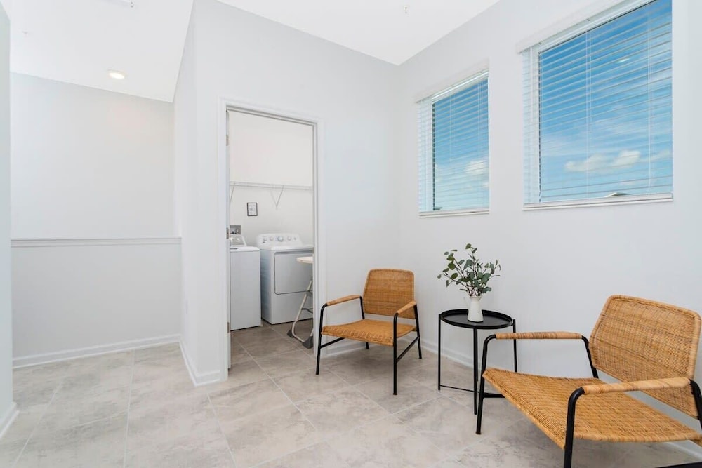 Family Friendly  3Bd Close to Disney @Champions Gate 991