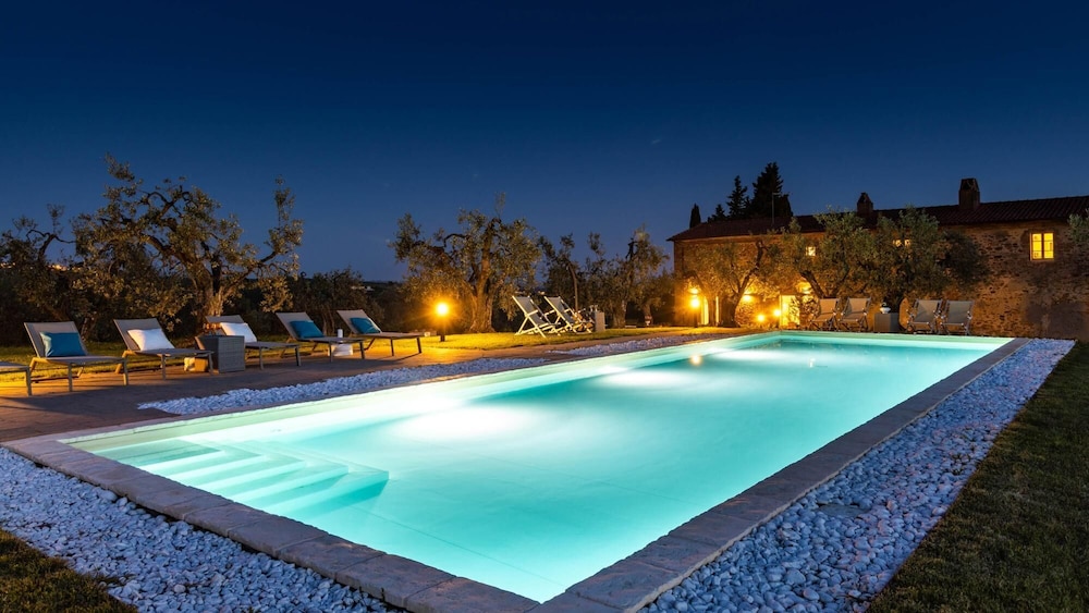 Villa Monnalisa 12 in Vinci view 2