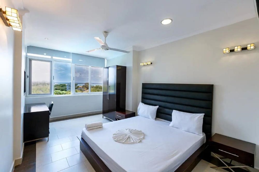 Colosseum Square Luxury Apartments