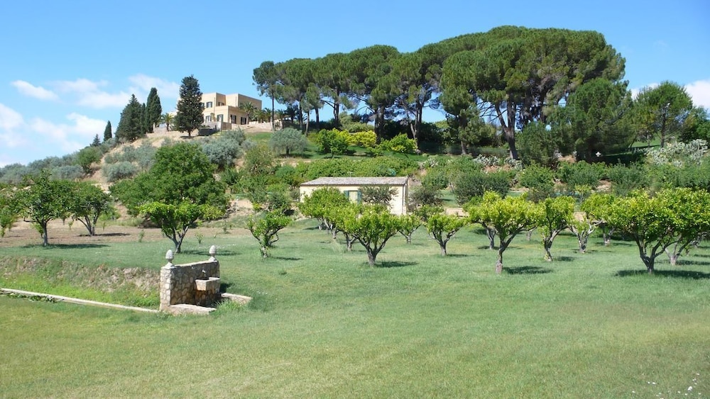 Tenuta Bartoli Maison de charme view 3