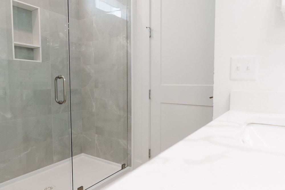 Enclave at Lyndell Lane by Avantstay Private Pool