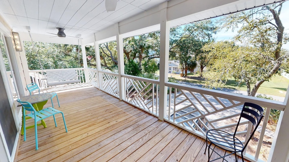 1004 2nd Avenue by Tybee Vacation Rentals