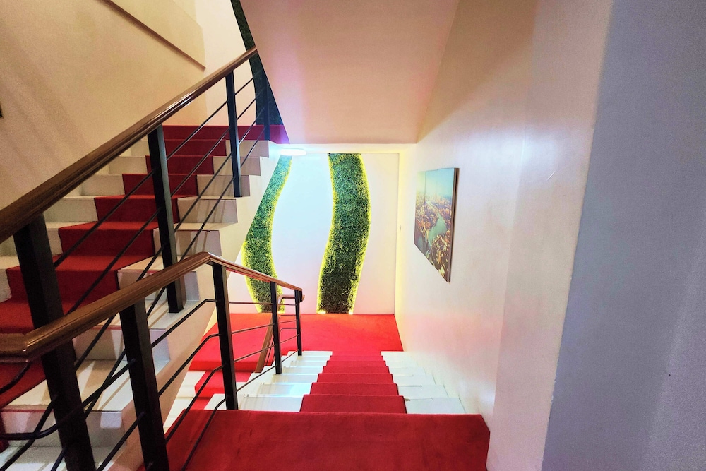 DLT Suites Cebu powered by Cocotel