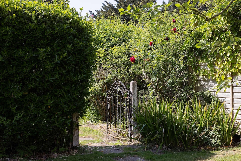 Historic Railway Home - Selsey Seafront