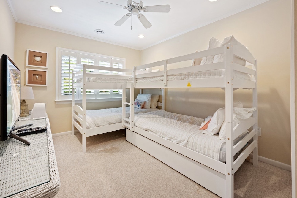 Enjoy Ocean Eyes In Debordieu! 3 Bedroom Villa by Peace Vacations view 5