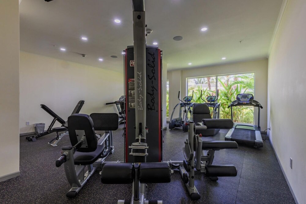 Le Vent Eagle Beach 2BR 2 5BA - Amazing Amenities