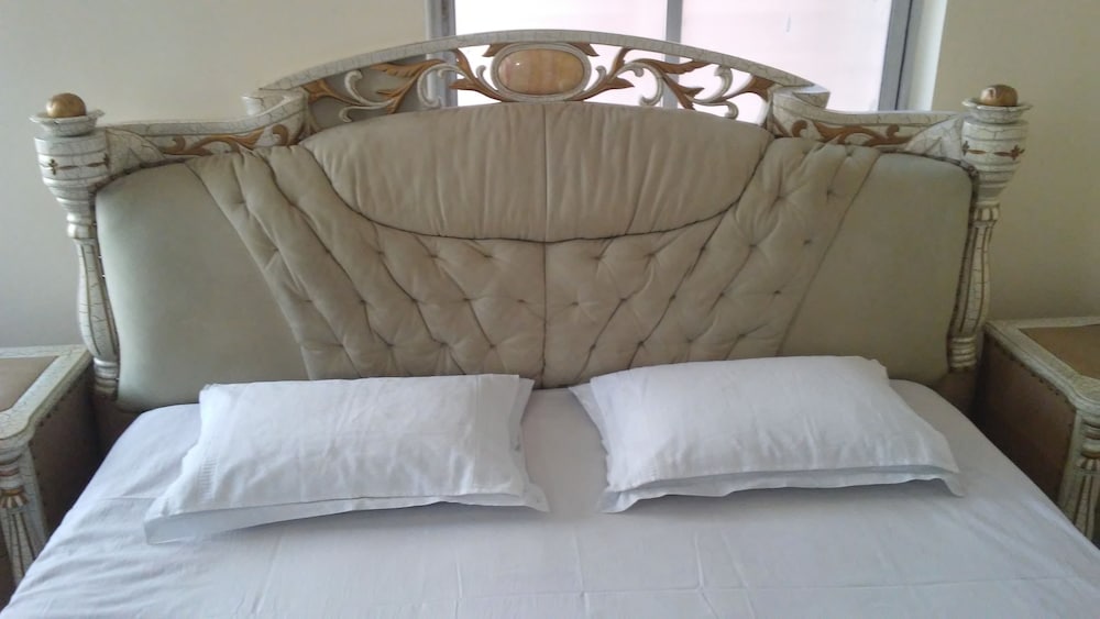 Royal Guest House