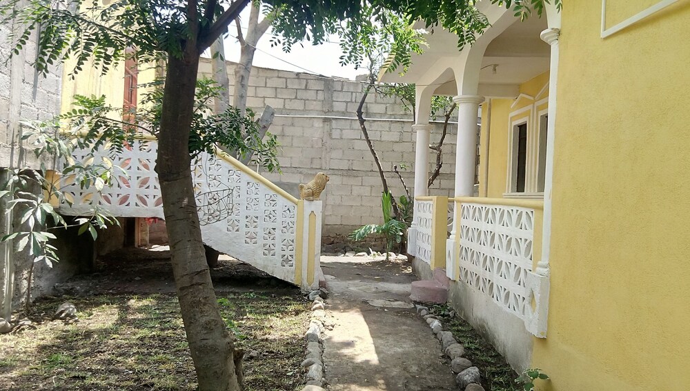 Photo 27