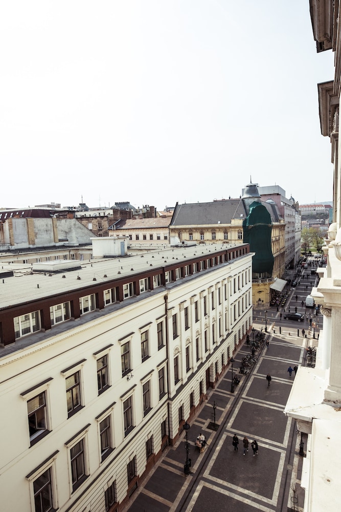 Budapest Easy Flat - Basilica Lux