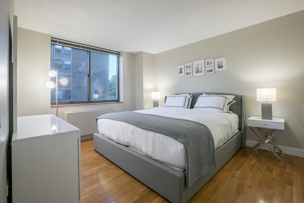Fully Furnished 2BR 2bath Unit in NYC