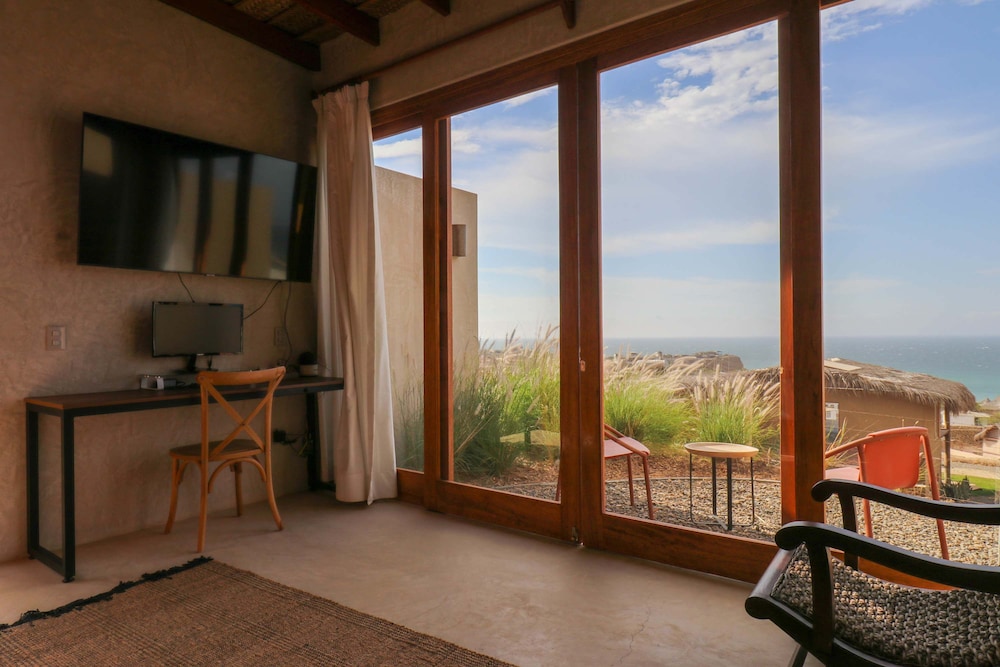 w Amazing House w Great View in Los Organos