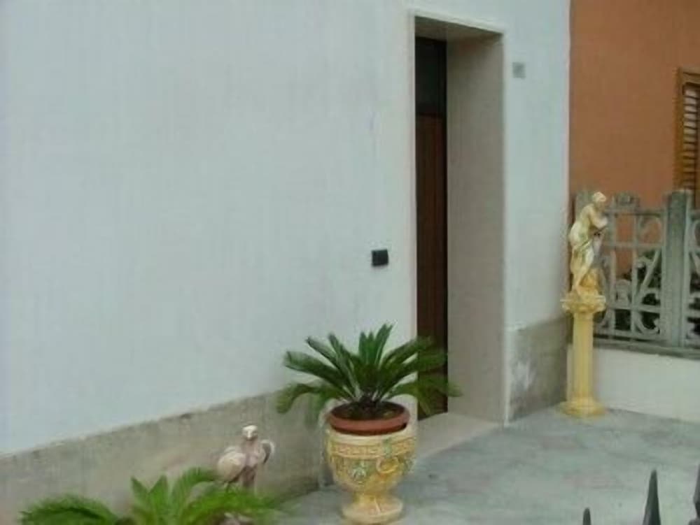 Photo 53
