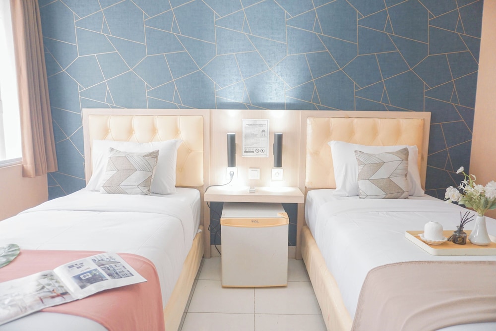 Nice And Comfortable Studio (No Kitchen) Apartment Elvis Tower