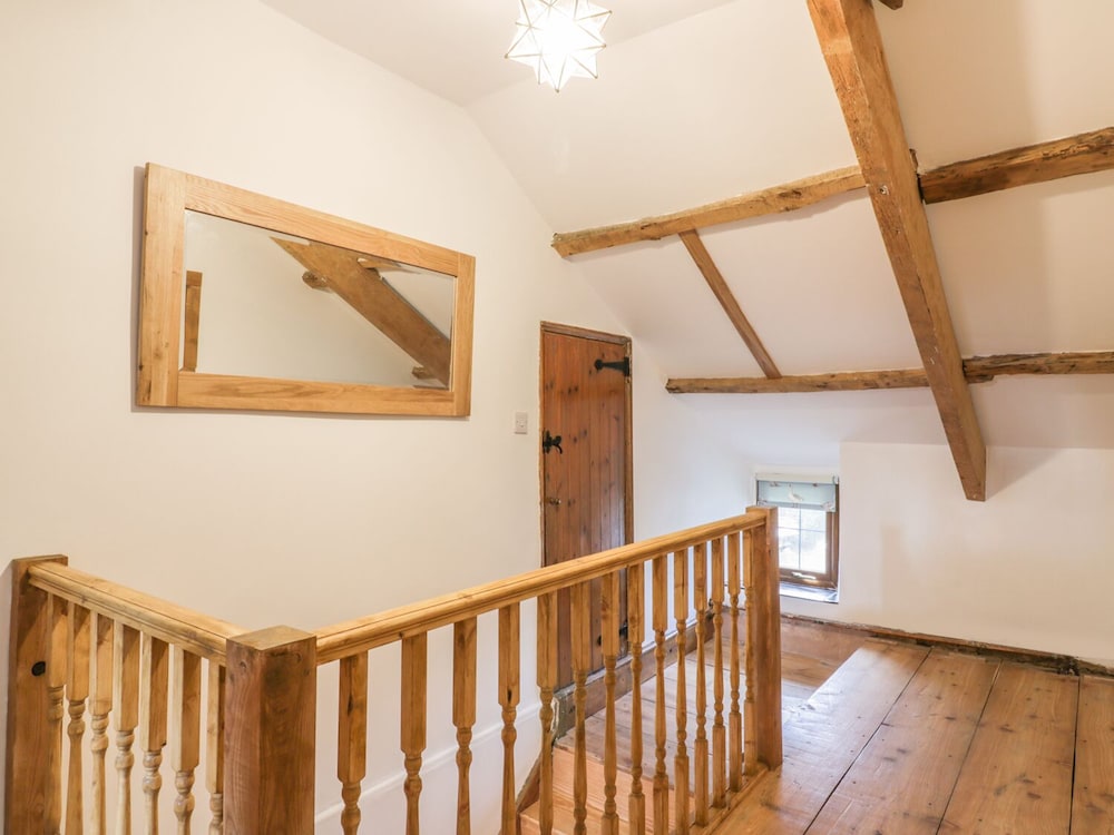 Lower West Curry Farmhouse