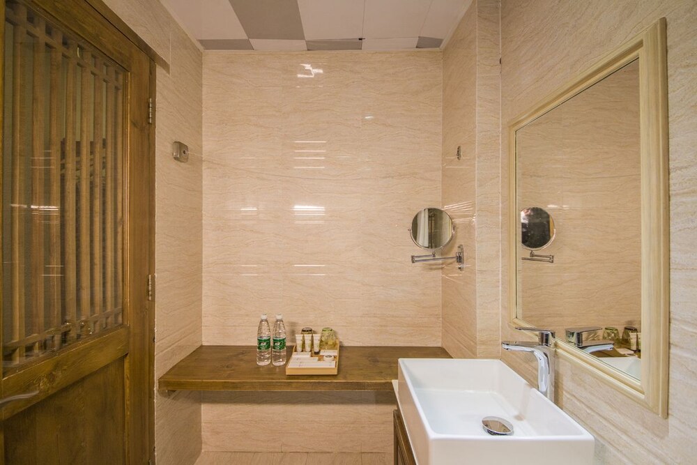 Hua Zhu Fansu Yunju Homestay