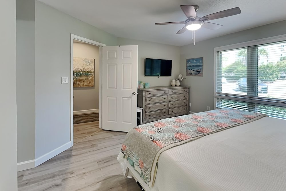 Lakefront Villas at Seascape #175 - Sea Escape view 3