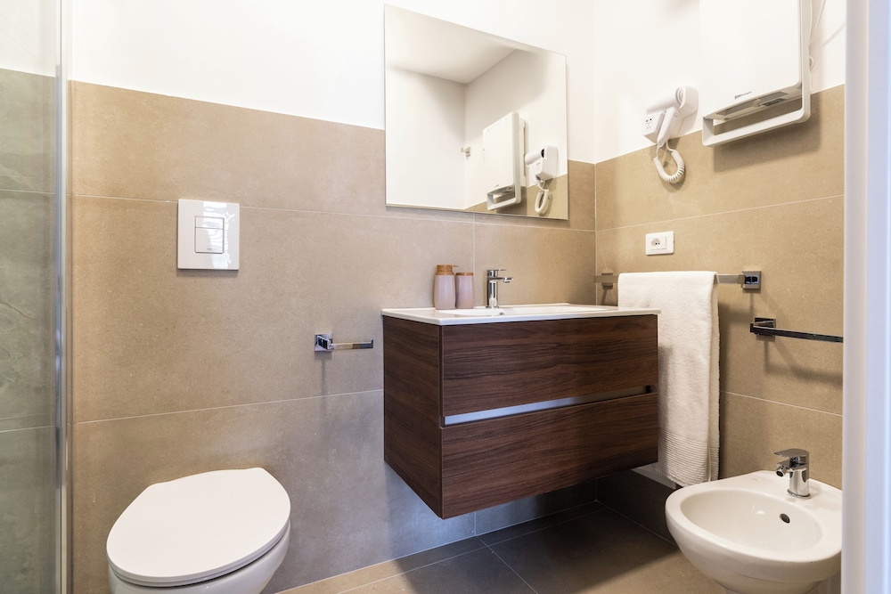 Barirooms - Crisanzio Suites