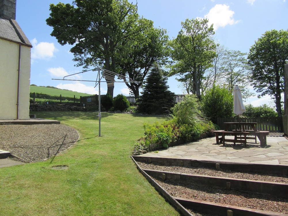 Buttermere Cottage view 2