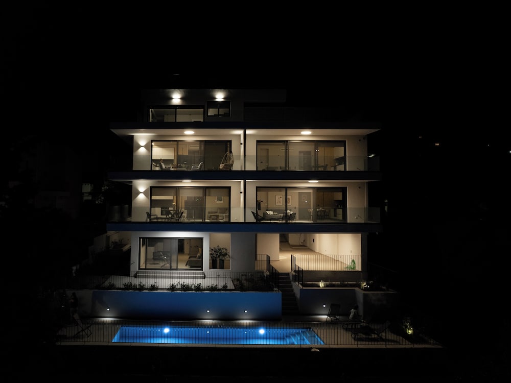Sunshine Apartment
