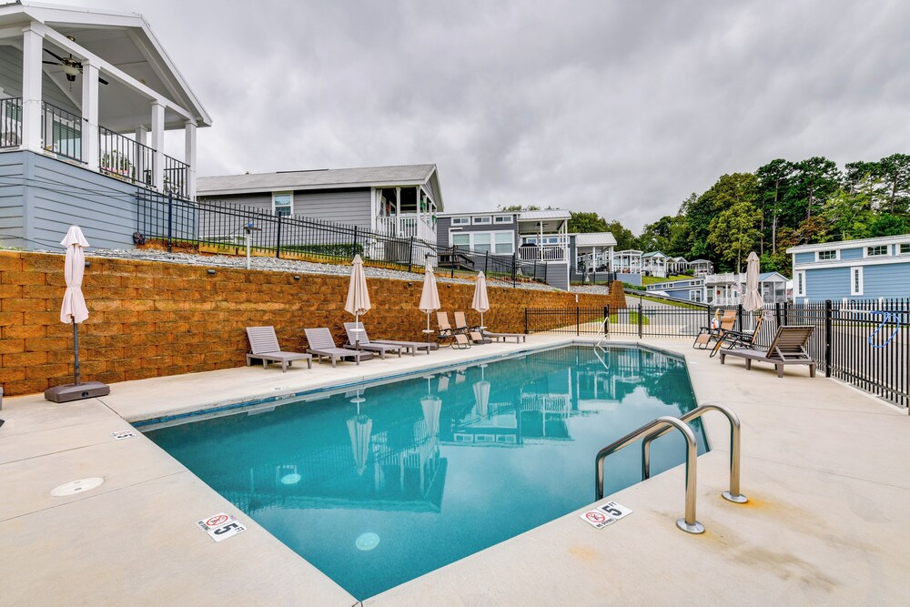 Community Perks + Views: Cozy Lake Norman Cottage
