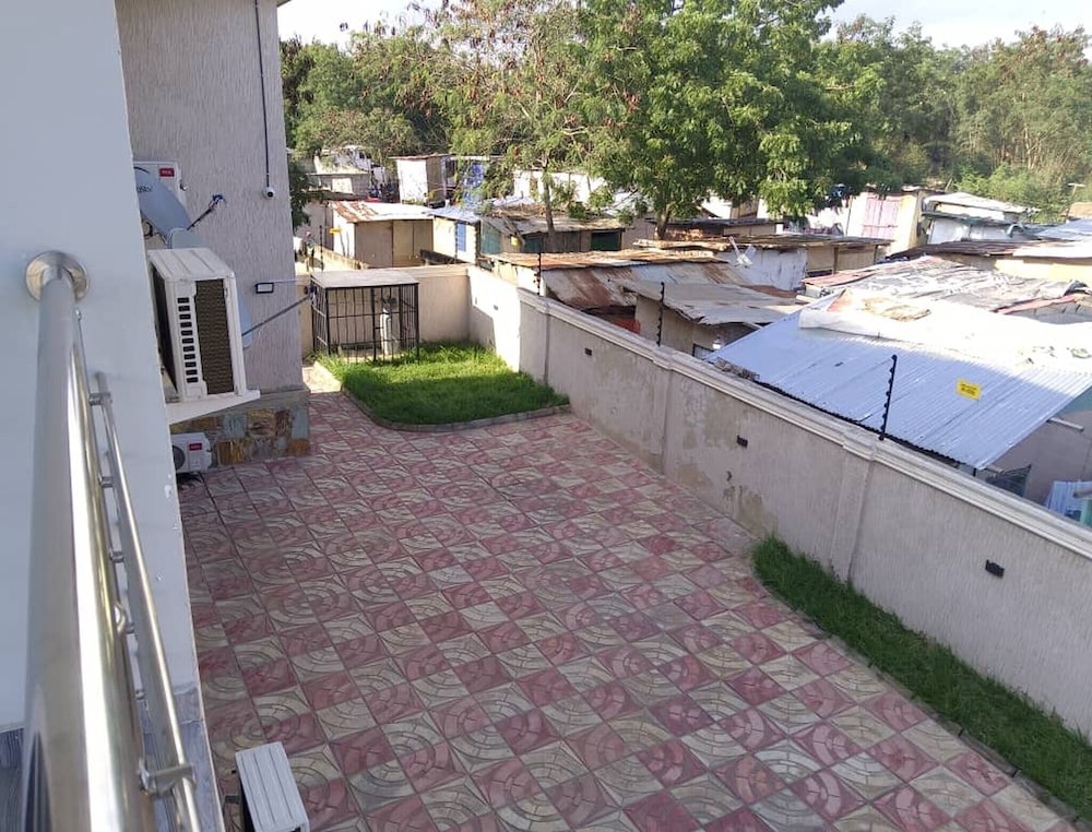 Spacious 3BR Apartment in Adentan With City Views